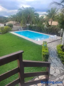Sítio Piscina Grande com sauna - Image 2