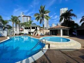 APT 704 - Localização Privilegiada - 2 Quartos - Garagem - Fazenda/Itajaí - Image 2