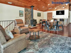 Lakefront Lodge with King Beds and Game Lounge - Image 3