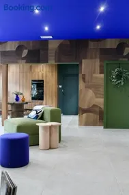 Maison familiale rénovée avec terrasse, 4 chambres, proche L'Isle-sur-la-Sorgue - Image 2