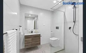Luxury Room Budget Friendly - Image 1