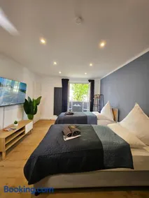 Moderne Wohnung mit Balkon, Küche, W-Lan & Parkplatz in Moers - Ideal für Business, Familien und Monteure - Image 1