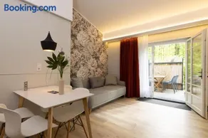 Little Suite Apartments - Image 3