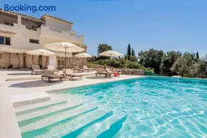 Askos Suites - Image 1