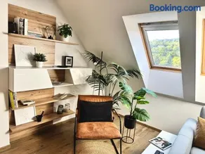 Maisonette Apartment with Terrace - Image 5