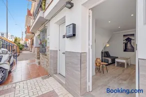 Apartamento en la Playa con patio - Image 1