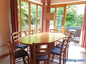 Haus 15 Ferienhaus zum Durchatmen im heilklimatischen Ort Nieheim im Natur Ferienpark - Image 1