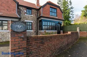 Ty Mynydd Lodge Holiday Home - Image 1