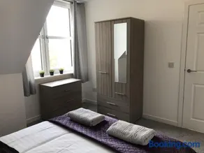 Carvetii - Edward House C - 2 Dbl bed 2nd floor flat - Image 3