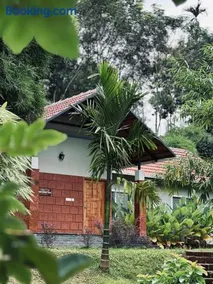 Skyleaf Resort - Image 2
