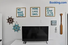 Themed Rooms, Golf, Fish, Lake, Come as Friends - Image 3