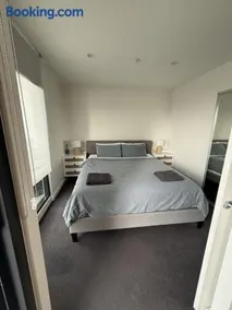 2 bedroom appartment - Image 3