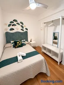 Luna Centro 5 Habitaciones 8 Personas Zona Recogidas - Image 3