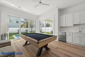 Tidal Time Estate With Game Room And Lsv - Image 4