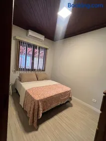 Casa em Ubatuba Pé na Areia da Enseada - Image 3