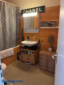 Chez Alice, Plainpalais Rue de Carouge - Image 2