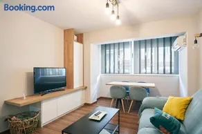 The Clock Tower Apartment - Image 2