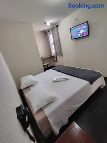 BIGS HOTEL - Image 5