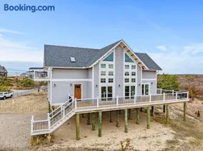 Across the street from Sagamore Beach Dog Friendly - Image 3