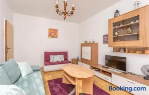 2 Bedroom Stunning Home In Omisalj - Image 5