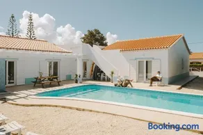 Aldeia Caiçara Surf Lodge - Arrifana - Image 1