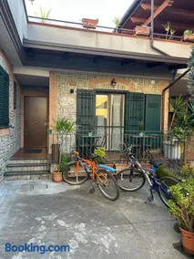 Midway House Italy Apartment - Image 2