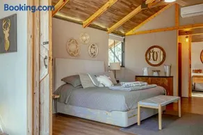 Premium Lakefront Cabin 2 The Magnolia - Image 5