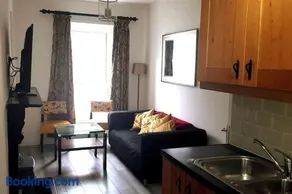 Ardara Town centre 2 Bed Apt - Image 1