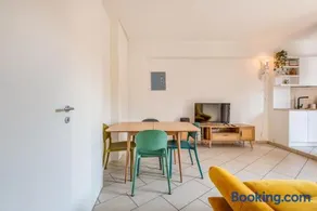 Bright Milan Apartment - City Center & Terrace - Image 2