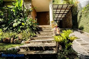 Casa Jardim Botânico - Piscina, Sauna e Natureza - Image 1