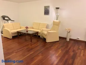 Hinna Apartment - Image 2