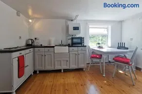 Keadue Holiday Cottage - Image 3