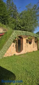 lazy trout house - Image 1