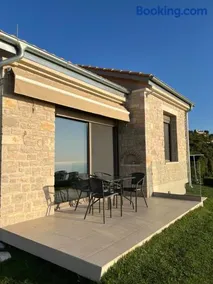 Ville con vista - Image 1