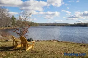 Halfmoon Lake 3BR Home w Game Room Deck Dock - Image 2