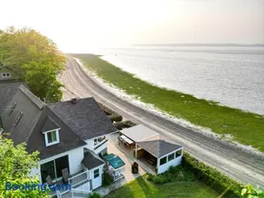 Le Repaire du Fleuve - Image 1