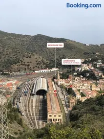 Piso en la costa brava y al inicio del Pirineo - Image 1