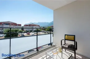 T3 Confort - Piscine et terrasse - Image 2