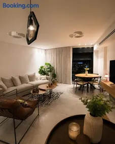 amor premium residence-4BR apartment with balcony - Image 5