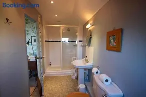 Glen Hill - Image 3