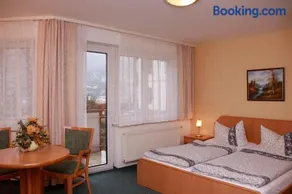 Hotel-Garni Elbgarten Bad Schandau - Image 5