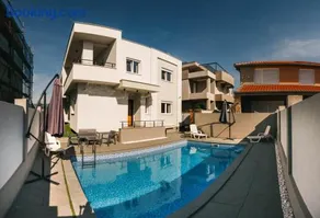 Bubbles 2 Apartments - Image 3