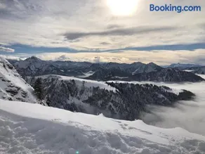 Appartement cosy à Bernex, proche des pistes et sentiers, avec terrasse ensoleillée et wifi. - FR-1-498-22 - Image 2