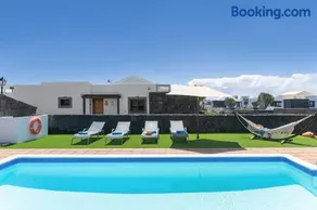 Villa Ambar Cherry - Image 2
