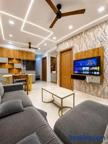 Lake View Luxe Near Technopark Trivandrum - Image 1