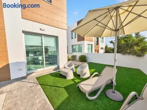 Alassia Blue Villa - Image 2