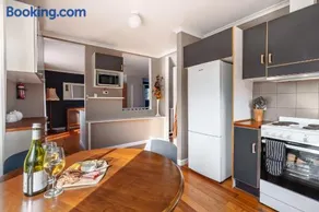 Ocean Grove Getaway - Image 4