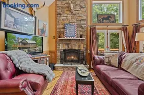 Cozy Chalet w Hot Tub Loft Fire Pit & Grill - Image 2