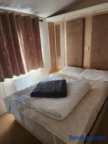 Summerlands, Ingoldmells 8 berth caravan - Image 4