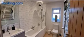 The Hide Away - Image 5